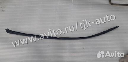 Молдинг лобового стекла Land Cruiser /Lexus LX570