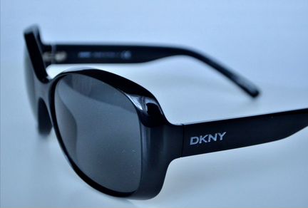 Очки солнечные Dkny. Оригинал. Новые