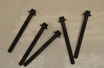 Болт гбц 1.9 Рено Трафик (комплект)