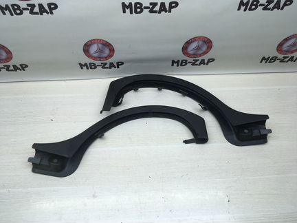 Накладка петли багажника Mercedes W203