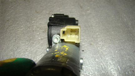 Моторчик регулировки сидения на BMW 5-серия E60/E