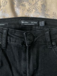 Джинсы женские. Bershka. Размер 26