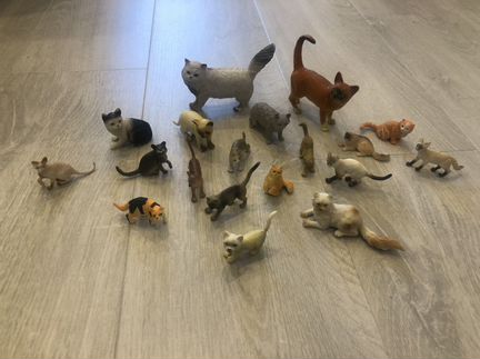 Котики маленькие игрушечные