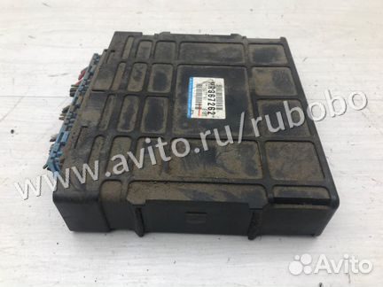 Блок управления двигателем Mitsubishi Mirage 5