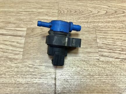 Клапан регенерации топливных паров Mercedes