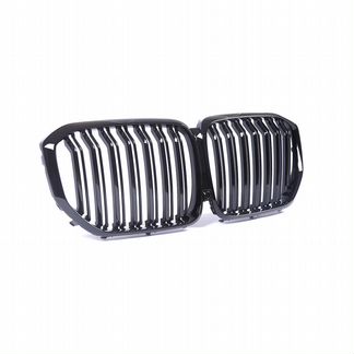 Черная решетка радиатора BMW X5 G05 X5M style