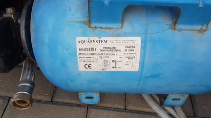 Б/У расширительный бак системы водоснабжения