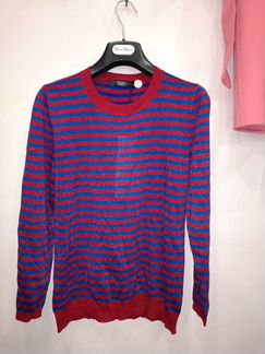Пуловер женский Max Mara (S,M )