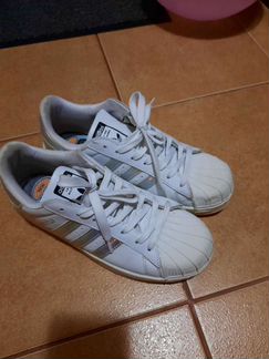 Кроссовки Adidas