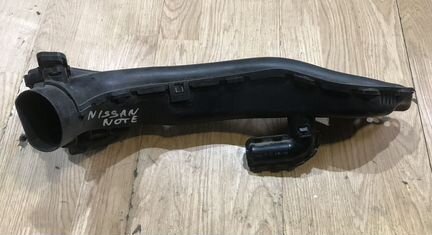 Патрубок воздушного фильтра Nissan Note E11