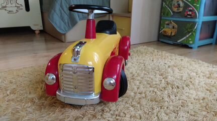 Машинка-каталка