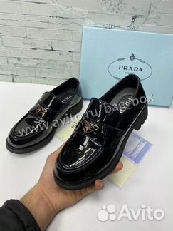 Лоферы лакированные