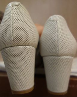 Новые кожаные туфли Англия р.37