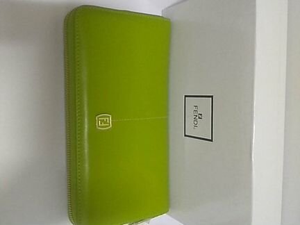 Кошелек женский Fendi