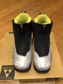 Лыжные ботинки fischer Новые