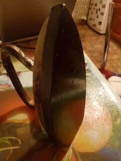 Чугунный утюг Был в употреблении