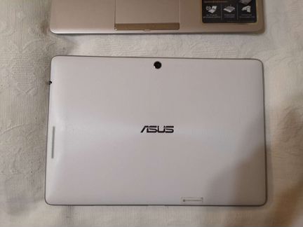 Планшет asus трансформер TF300 с новой клавиатурой