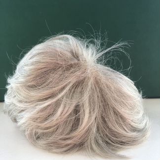 Парик на сетке, седые волосы