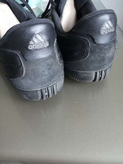 Кроссовки Adidas