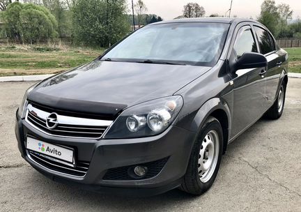 Opel Astra 1.6 МТ, 2010, 196 000 км