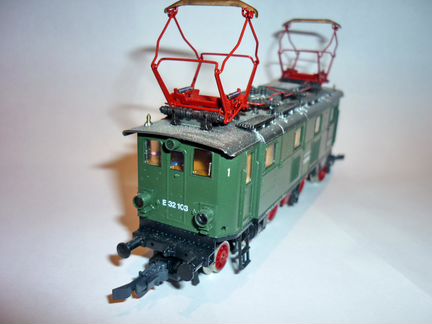 Модель Электровоза Е32 для железной дороги 16мм