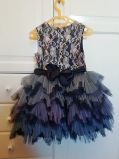 Нарядное платье