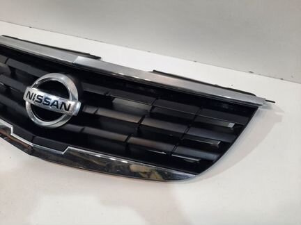 Решетка радиатора передняя Nissan Almera B10