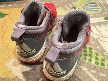Кроссовки adidas