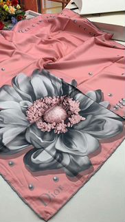 Платок dior