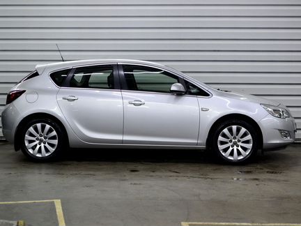 Opel Astra 1.6 AT, 2011, 72 387 км