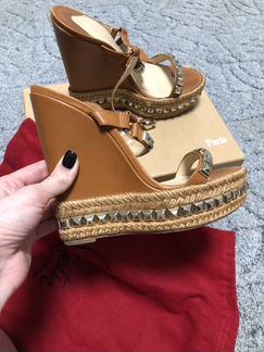 Босоножки Christian Louboutin