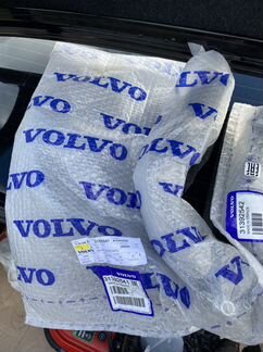 Трубка глушителя выпускная левая volvo s60