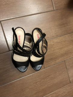 Кожаные Босоножки San Marina