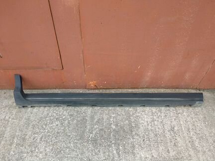 Порог Ford Kuga 2 правый оригинал