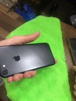 Телефон iPhone