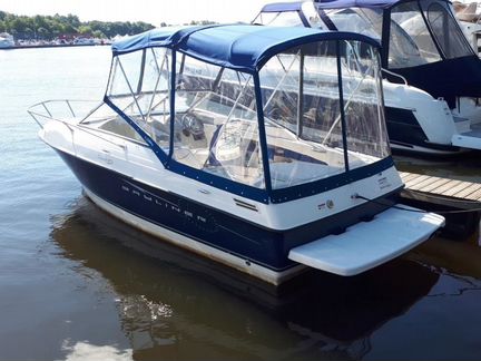 Моторный катер Bayliner 192