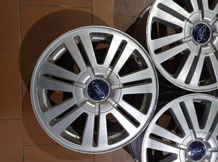 Диски бу оригинал R16 I на Ford