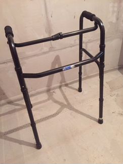 Ходунки для взрослых