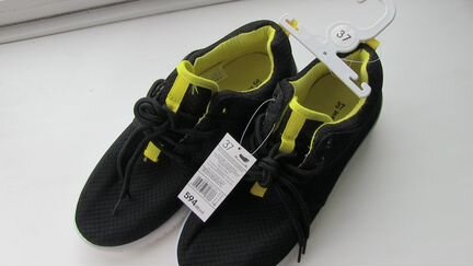 Кроссовки новые, 37р-р