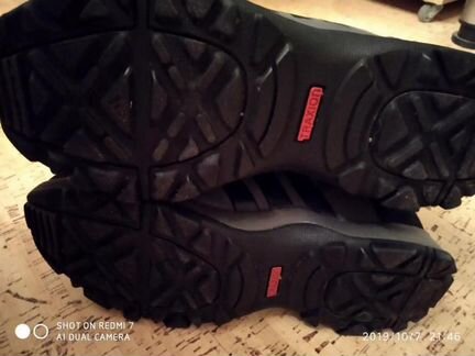 Ботинки адидас 34