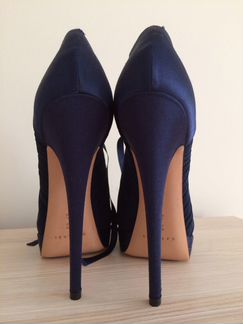 Туфли Casadel Le Silla Bagatt и со стразами