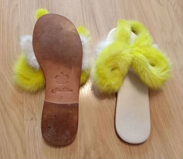 Женские шлёпанцы 39