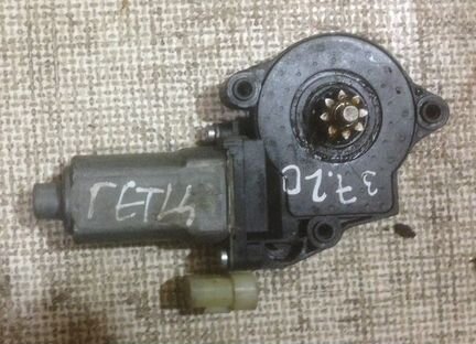 Моторчик двигатель стеклоподьемника Хендай Гетц