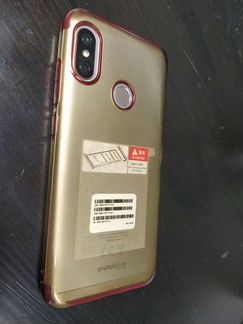 Телефон Xiaomi Mi A2 Lite