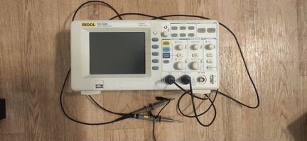 Осциллограф Rigol DS1052E с прошивкой на 100Mhz