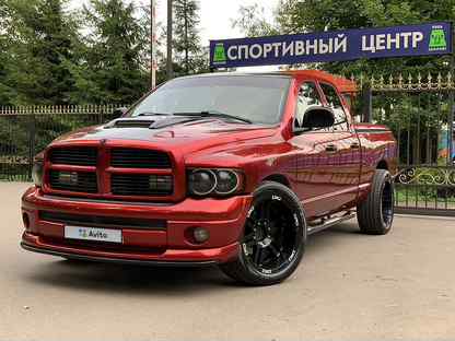 Dodge Ram 2002 красный