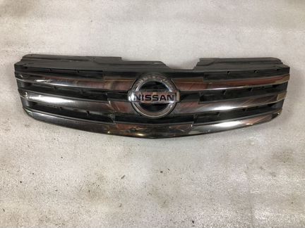 Решетка радиатора Nissan Almera G15