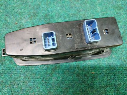 Блок клавиш стеклоподъёмника Ssang Yong Rexton