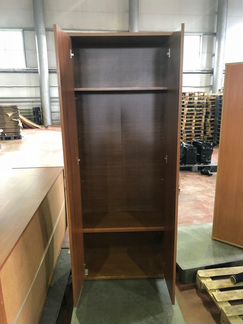Шкаф