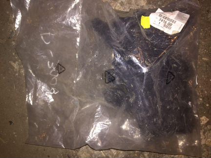 Крепления бампера Peugeot 3008